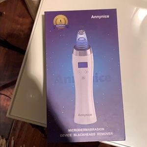 Microdermabrasion - Blackhead Remover (NEVER USED)